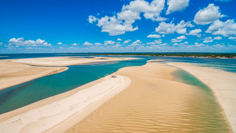 Praia do Saco em Sergipe
